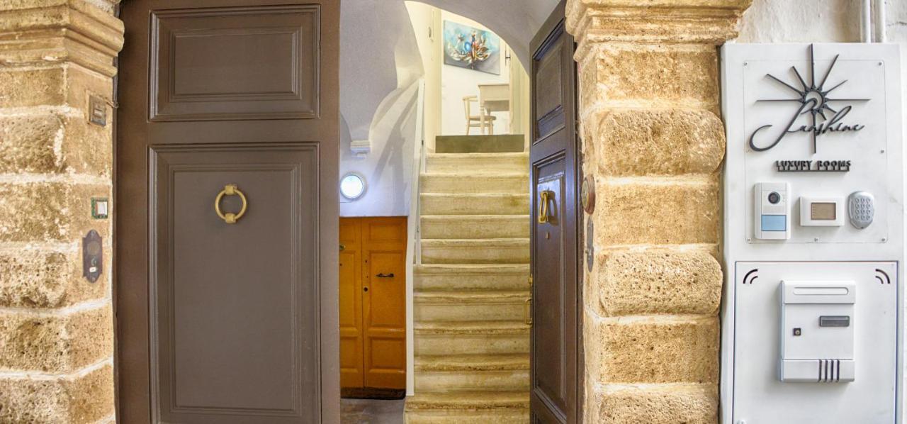 Sunshine Luxury Rooms Остуні Екстер'єр фото