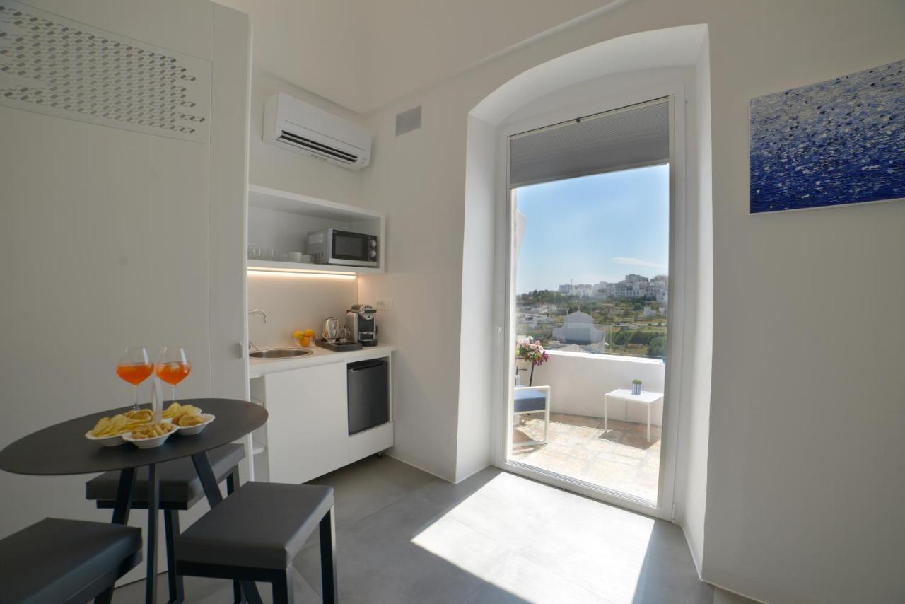Sunshine Luxury Rooms Остуні Екстер'єр фото