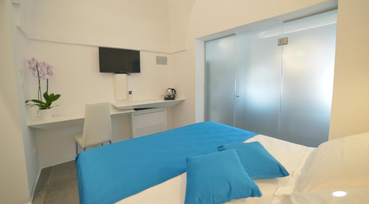 Sunshine Luxury Rooms Остуні Екстер'єр фото