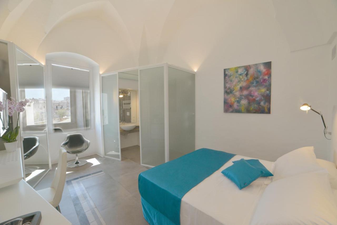 Sunshine Luxury Rooms Остуні Екстер'єр фото