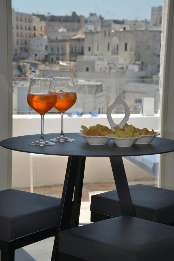 Sunshine Luxury Rooms Остуні Екстер'єр фото